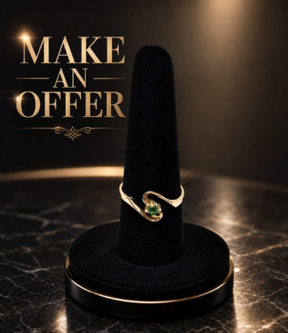 VTG Park Lane Size 6 Erin Ring Green Crystal Retired in Black Velvet Box NOS NEW